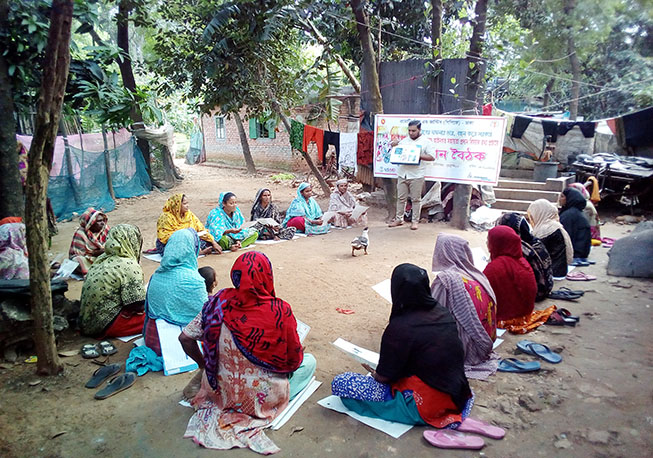Courtyard  meeting in Sonakanda, Ruhitpur union under Keraniganj